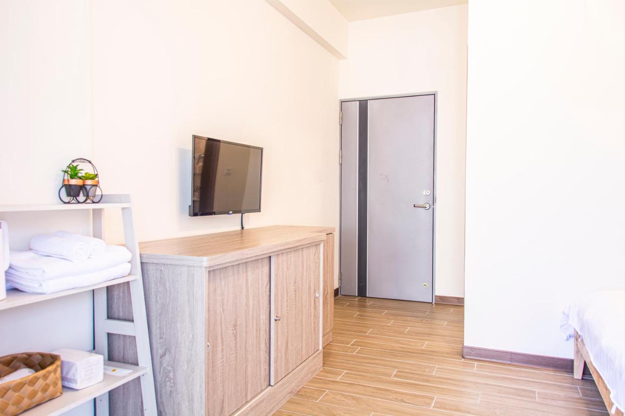 Ioio Apartment Tainan Luaran gambar
